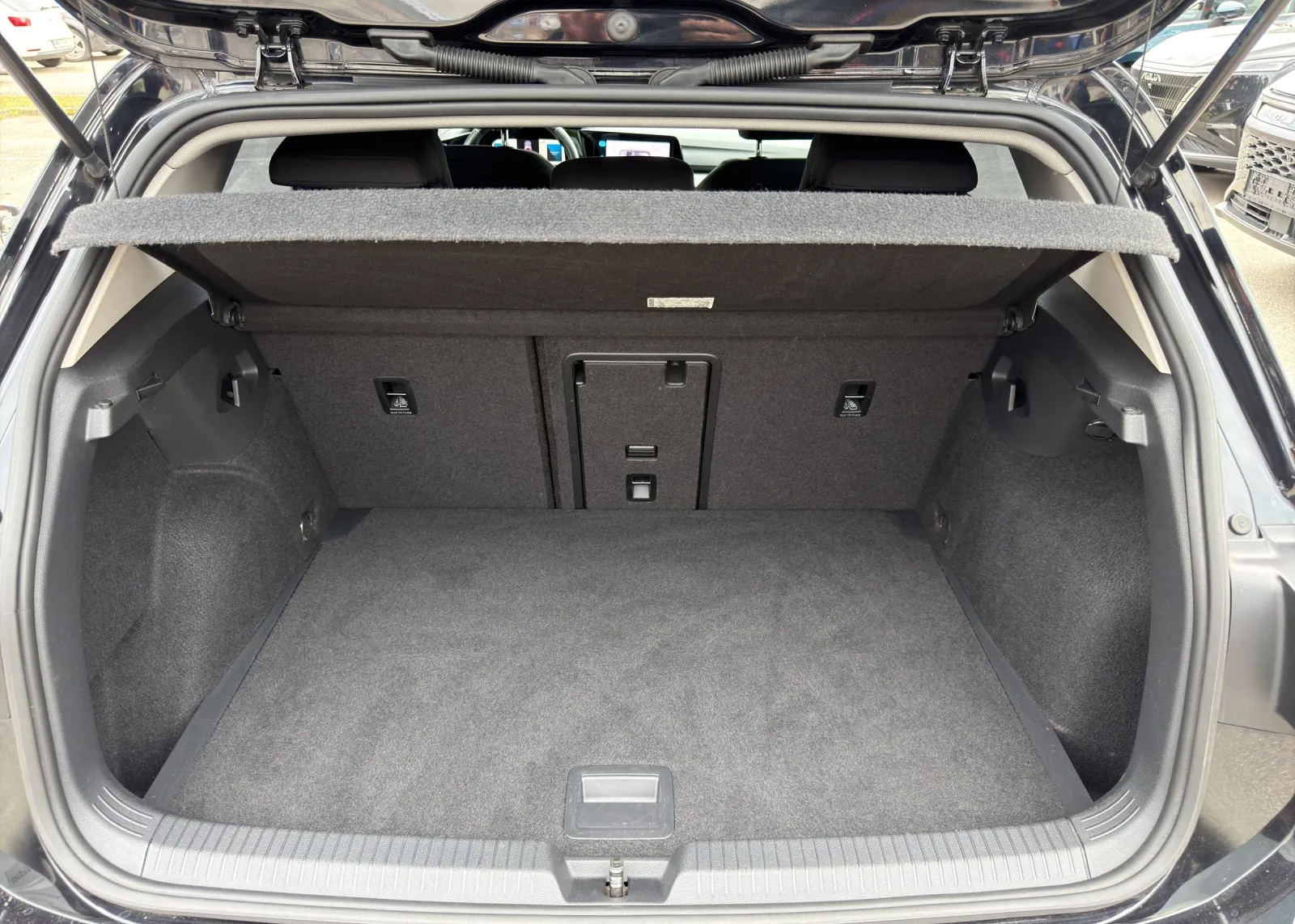 Zunanja slika - Volkswagen Golf - 1,5 TSI - 15