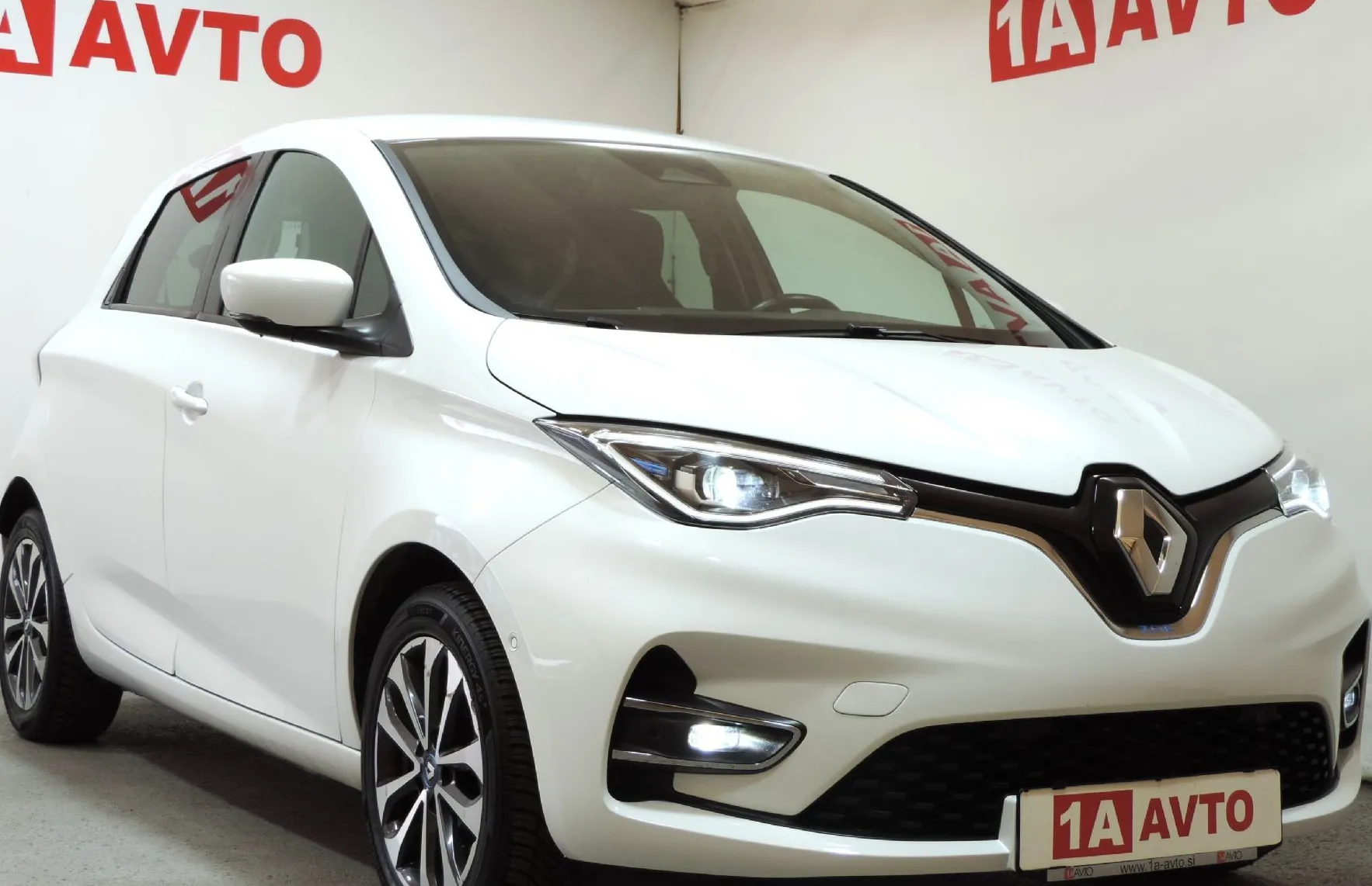 Zunanja slika - Renault Zoe - INTENS R135 - 3