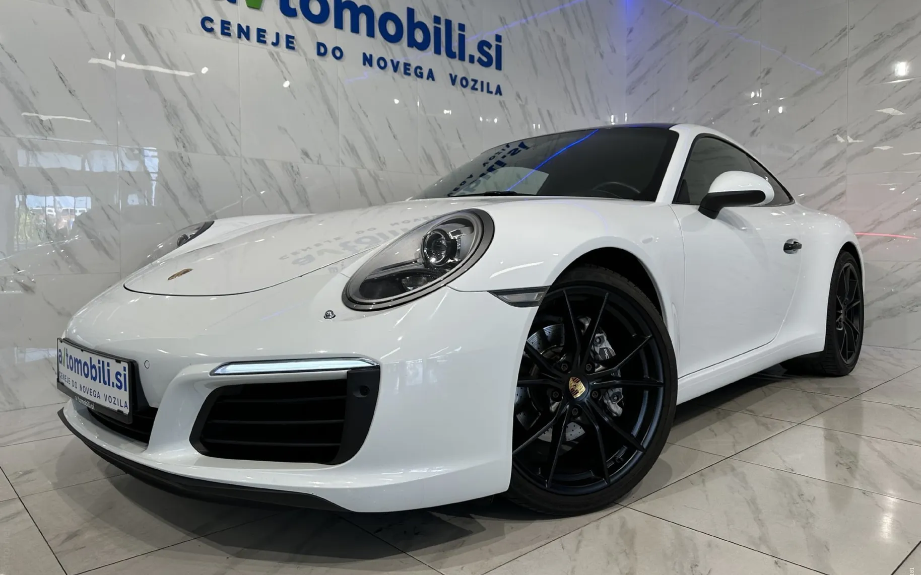 Zunanja slika - Porsche 911 - 3.0 CARRERA COUPE - 1