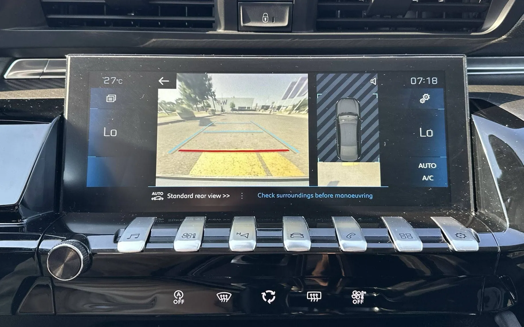 Notranja slika - Peugeot 508 - 1.2 PureTech 130 S S Allure Pack Avt. - 17