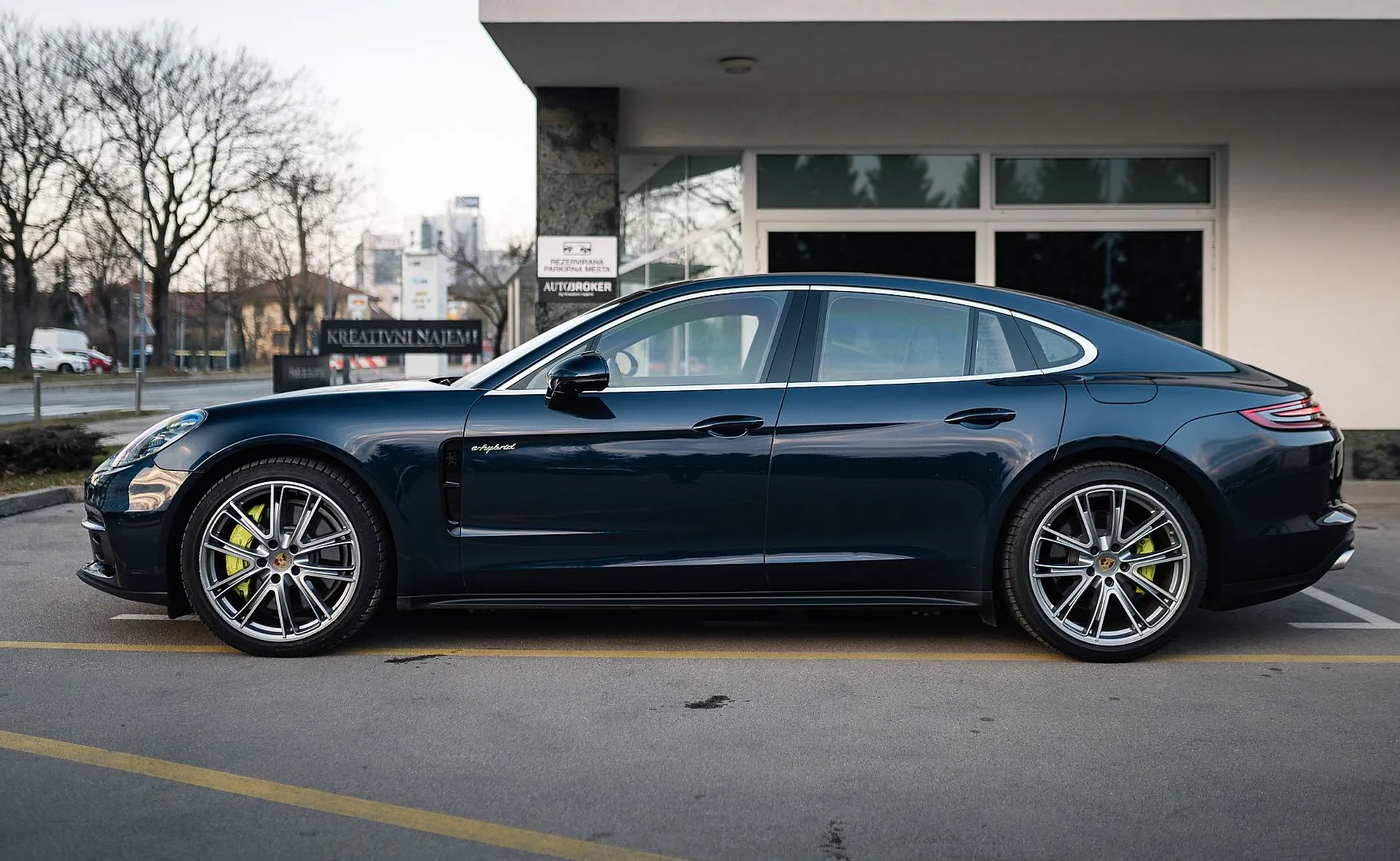 Zunanja slika - Porsche Panamera - 2.9 4 E-HYBRID DCT 4WD - SLO. VOZILO - 1. LASTNIK - 8