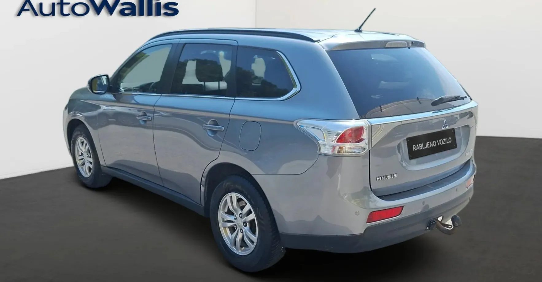 Zunanja slika - Mitsubishi Outlander - 4WD 2.2 - 3
