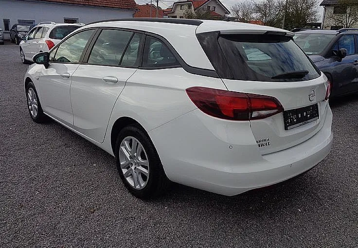 Zunanja slika - Opel Astra - 1.6 CDTI 110KM -1.SLO lastnik -SERVISNA POTRJENA - 4