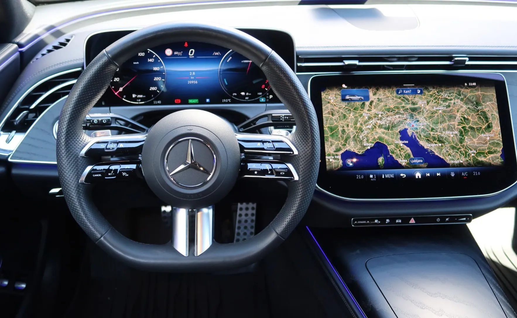 Zunanja slika - Mercedes-Benz E-Razred - E 300 e T AMG LINE - 8