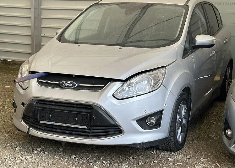 Zunanja slika - Ford C-MAX - 1.0 EcoBoost 92 kW  125 KM . M6 Titanium - 3