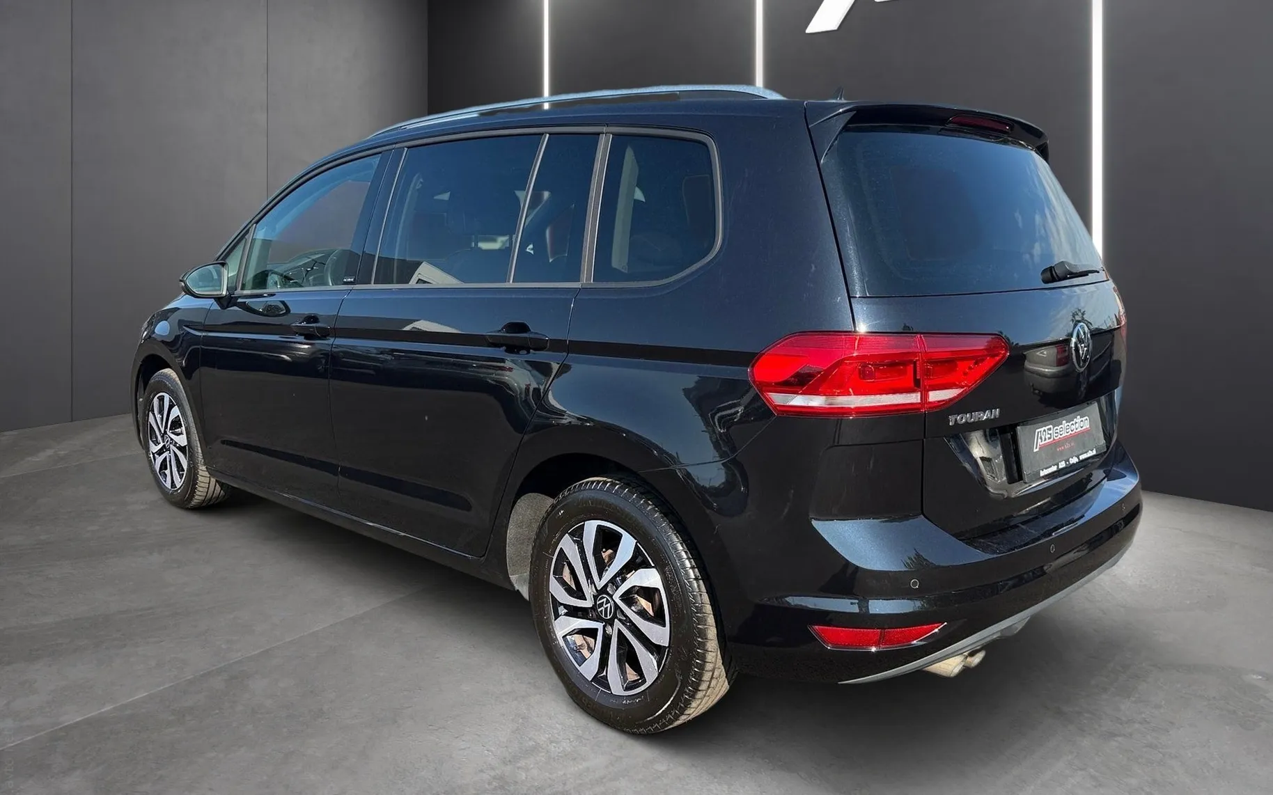 Zunanja slika - Volkswagen Touran - 2.0 TDI BMT Family DSG-ACC-PDC-KAMERA-VL.KLJUKA... - 4