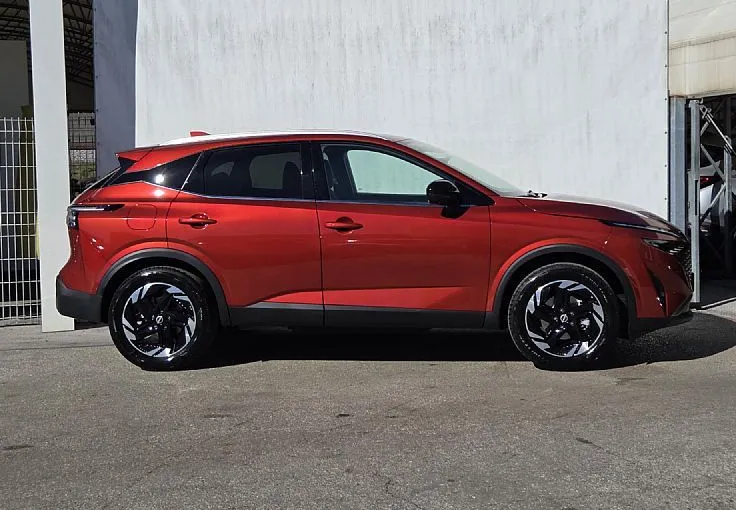 Zunanja slika - Nissan Qashqai - X-Tronic N-Connecta 1.3 Dig-T MHEV Avto - 4