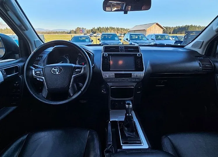 Zunanja slika - Toyota Land Cruiser - 2.8 D-4D AWD Premium-Le 165.000 km- EL.Sede  382 i-K - 6