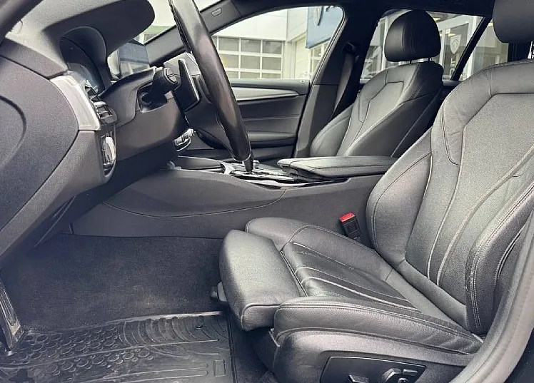 Zunanja slika - BMW Serija 5 - Touring: 530d xDrive Touring Avt. - 1 LETO JAMSTVA... - 8