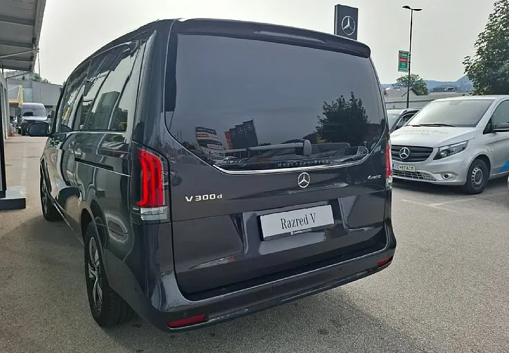 Zunanja slika - Mercedes-Benz V-Razred - V 300 d 4MATIC Style dolgi Avt. - 5