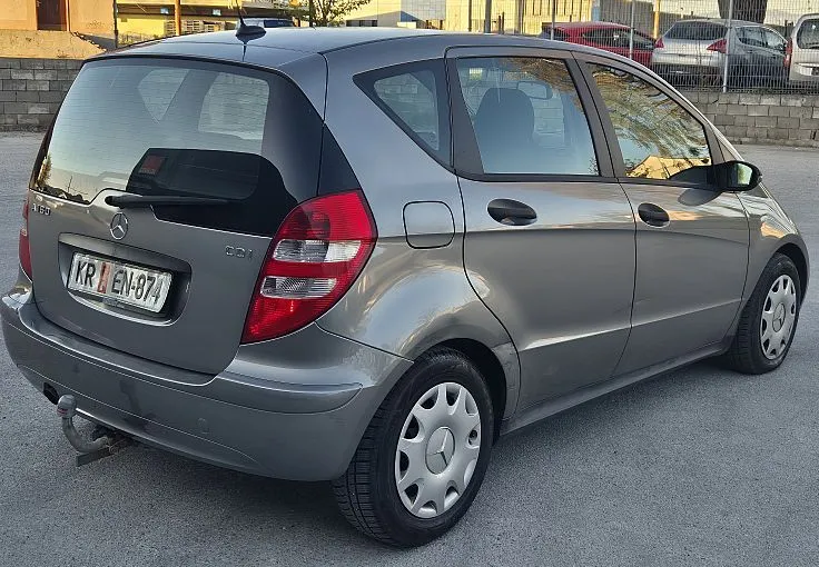 Zunanja slika - Mercedes-Benz A-Razred - A 180 CDI + KLJUKA + UPORABEN + UGODNO - 5