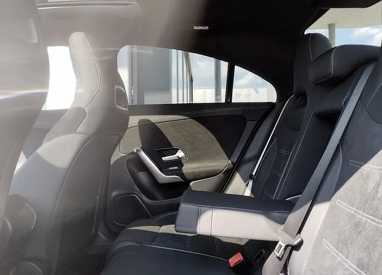 Zunanja slika - Mercedes-Benz CLA-Razred - CLA 200 AMG EDITION AKCIJSKA CENA - 6
