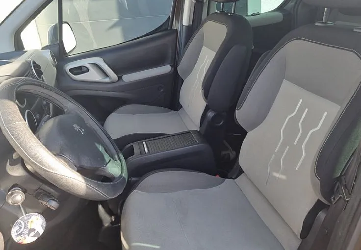 Zunanja slika - Peugeot Partner - Tepee 1.6 HDi Family  VELIKI SERVIS - 7