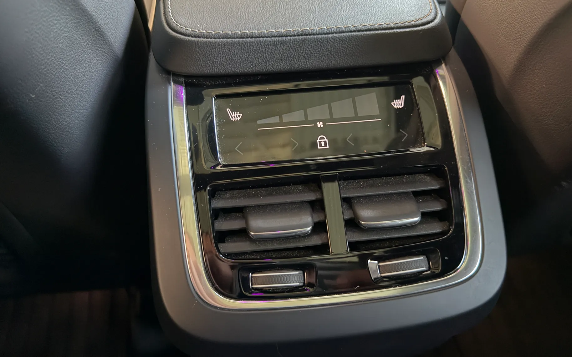 Notranja slika - Volvo XC90 - XC90 - 20