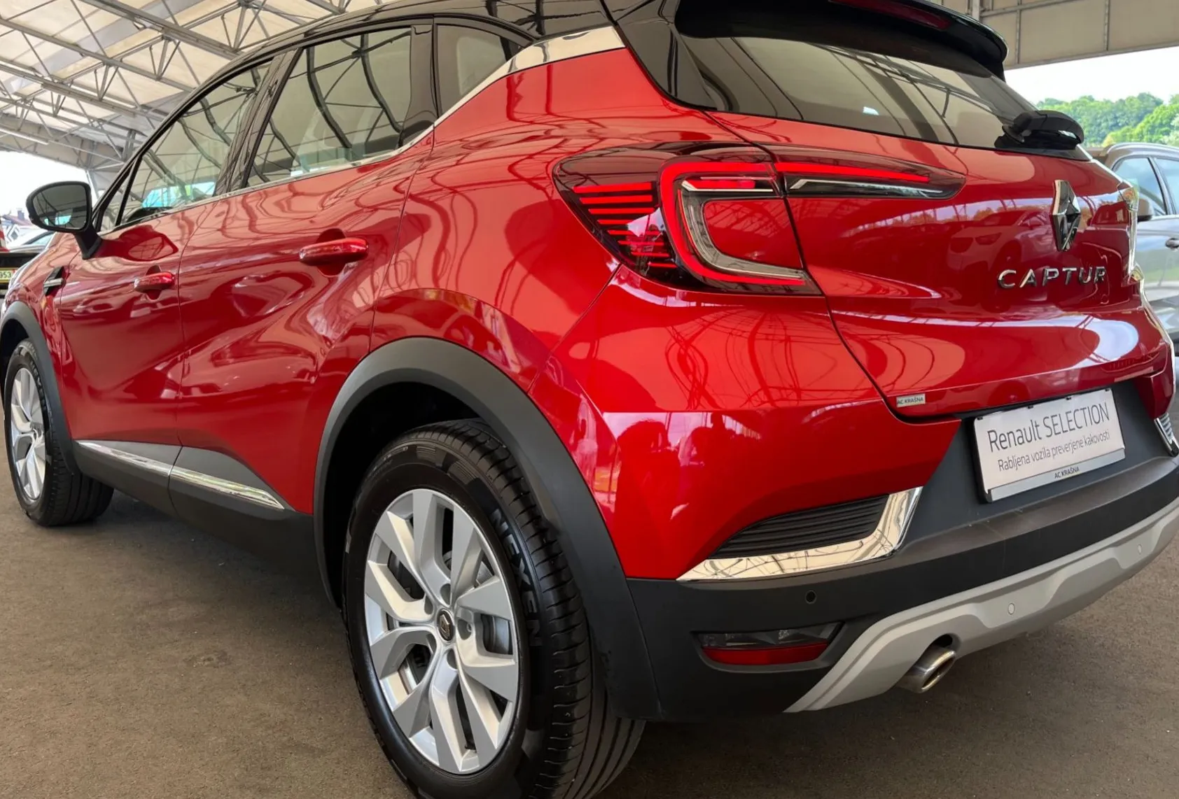 Zunanja slika - Renault Captur - TCe 90 Intens - 1. LASTNICA - SLOVENSKI - 6