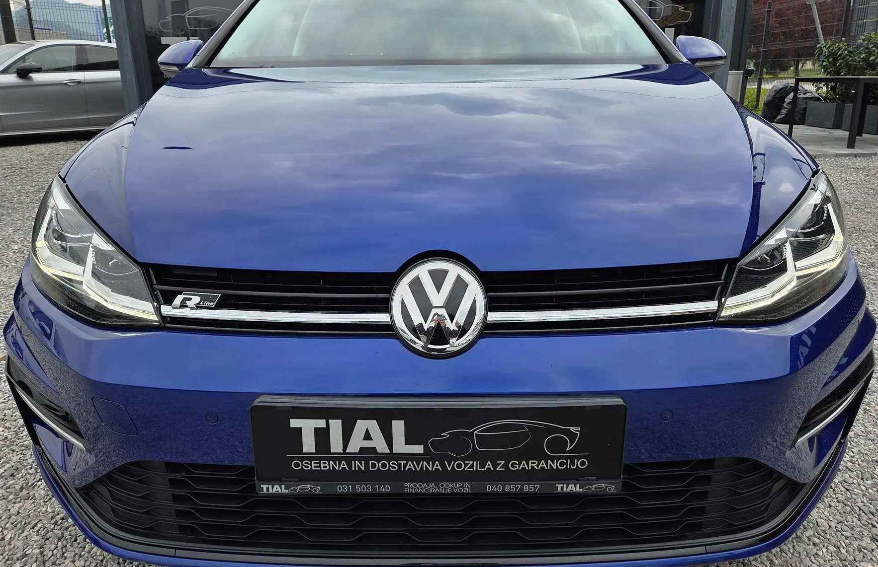 Zunanja slika - VW Golf - 1.5TSI R-Line-SLO-140.000KM-LED-ALU19-2XPDC-ACC... - 2