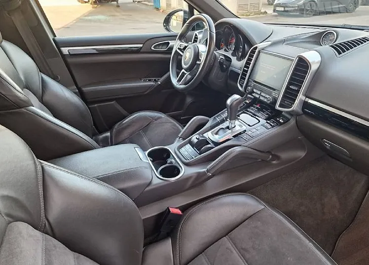 Zunanja slika - Porsche Cayenne - 3.0 TD Platinum Edition 22col - 11
