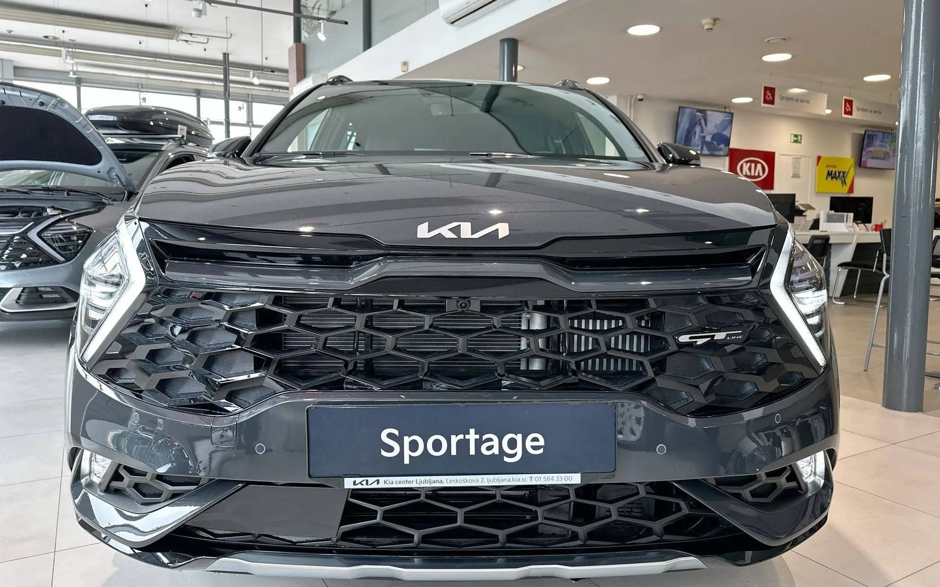 Zunanja slika - KIA Sportage - 1.6 T-GDi HEV GT-Line 2WD AT - 2