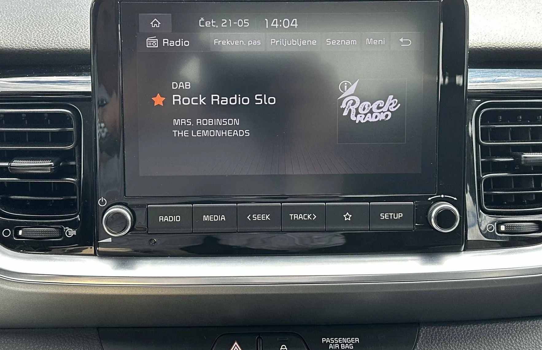 Zunanja slika - KIA Stonic - 1.0 T-GDi LX Urban ISG... - 17