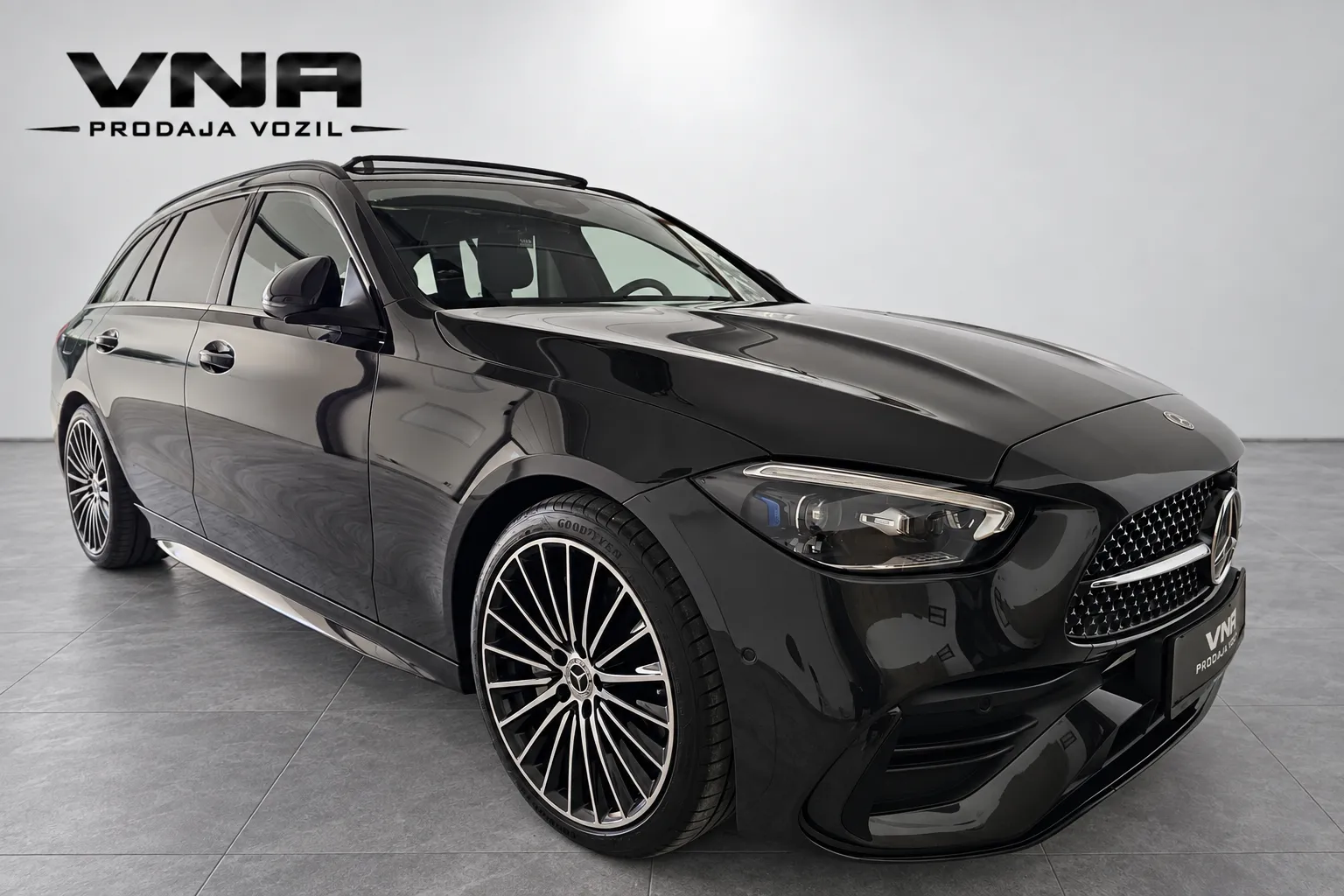 Zunanja slika - Mercedes-Benz C-Razred - C 220 d AMG |VIRTUAL|PANORAMA|360-KAM|RADAR|KLJUKA - 3