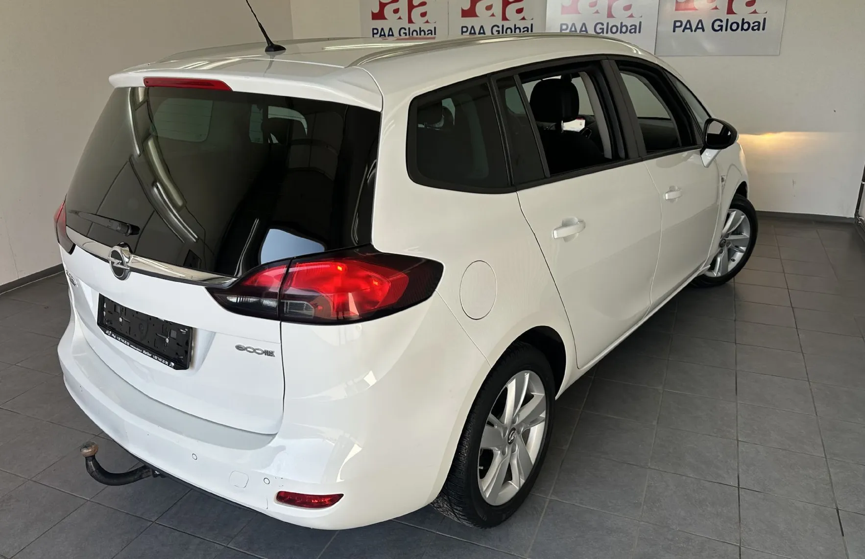 Zunanja slika - Opel Zafira - Tourer 1.4 Turbo.EMŠKI.NAVI.GRET.SEDEŽEV.5 SEDEŽEV - 16
