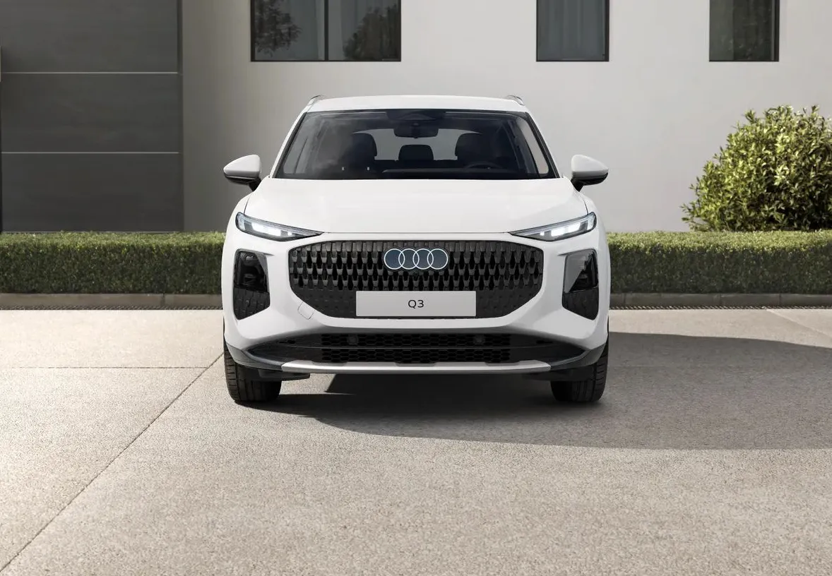 Zunanja slika - Audi Q3 - TFSI S tronic 110kW - 2