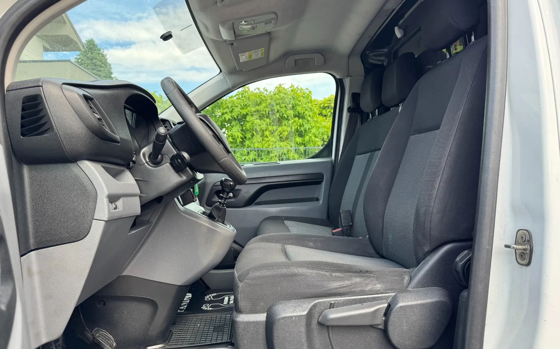Zunanja slika - Citroën Jumpy - 2.0 HDI - 11
