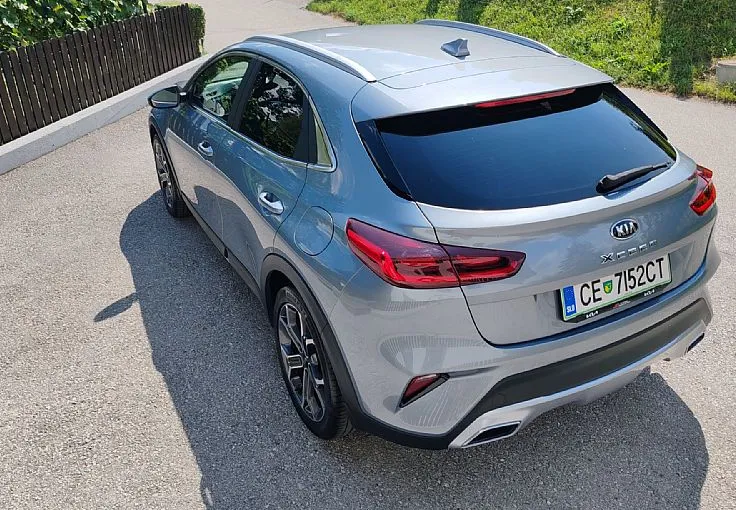 Zunanja slika - KIA XCeed - 1.4 t-gdi SAMO 52.565 KM - ODLIČNO OHRANJEN - 5