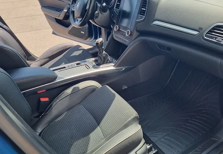 Zunanja slika - Renault Mégane - Megane Grandtour dCi 110  S S Bose masaža sedeža - 8