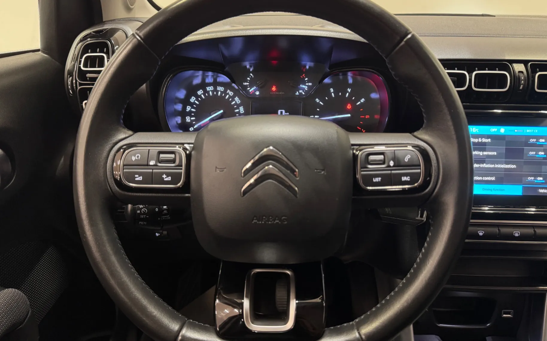 Zunanja slika - Citroën C3 - 1,2-110KM-LED-LINE-ASS-NAVI-PDC-CARPLAY-1.LASTNIK - 13