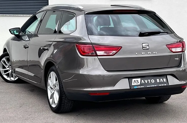 Zunanja slika - Seat Leon - 1.6 TDI+SLO+ALU+NAVI+PDC+LED - 9