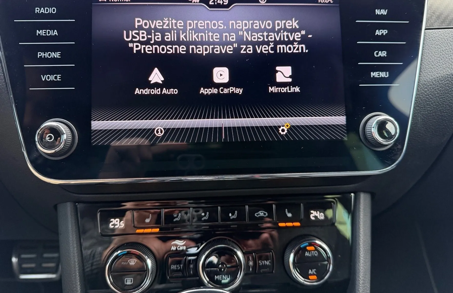 Zunanja slika - Škoda Superb - 2.0 TDI Sportline Combi DSG 147kW-Matrix-Kamera... - 17