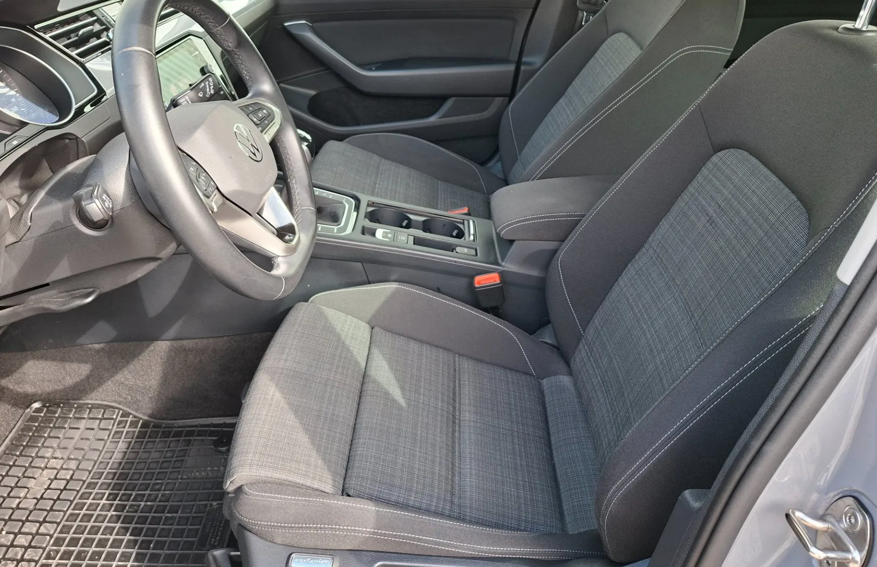 Zunanja slika - VW Passat - Variant 2.0 TDI BMT SCR Business - 8