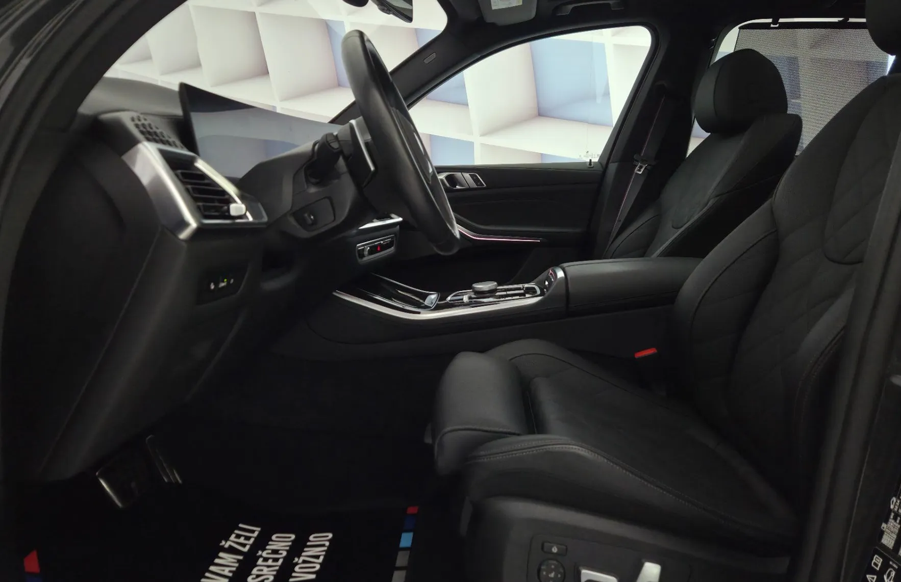 Zunanja slika - BMW X5 - serija : xDrive30d Avt-M.SPORT PRO-ZRAČ-RADAR-PANO - 11