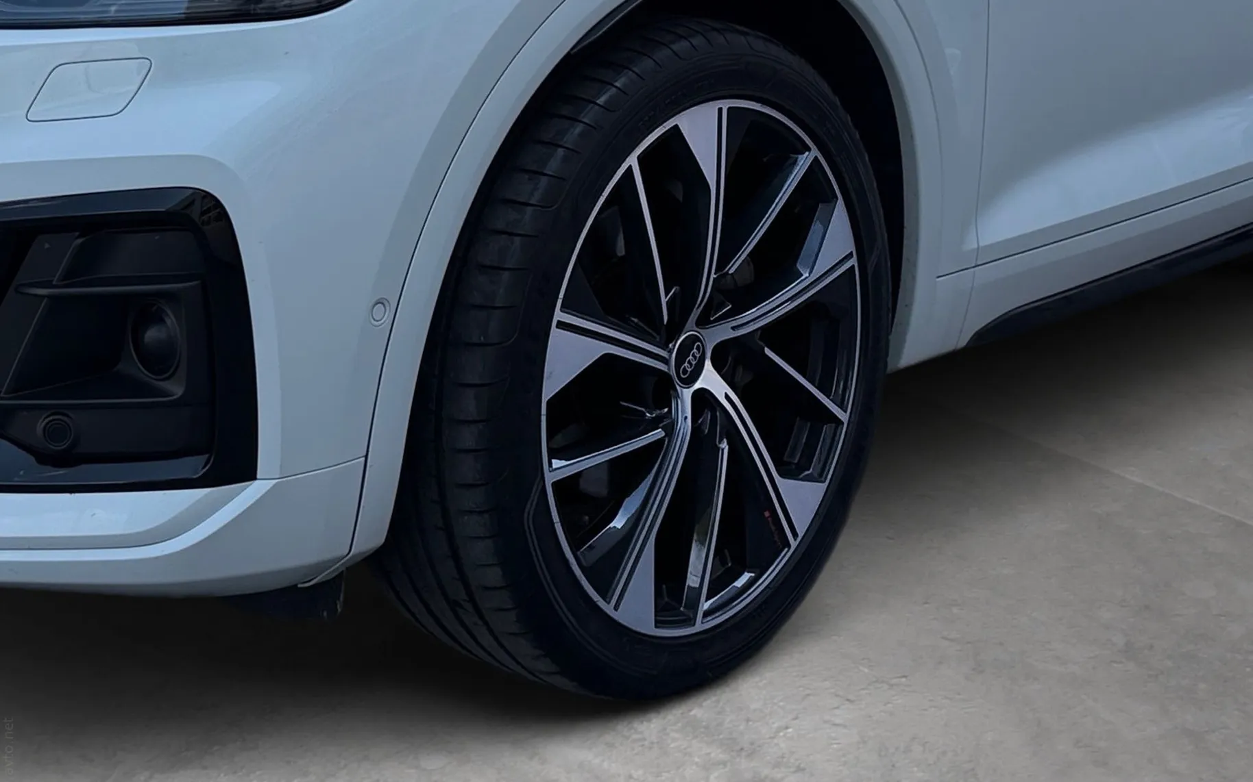 Zunanja slika - Audi Q5 Sportback - 40 TDI quattro S line-Zračno-Matrix-Kljuka... - 6