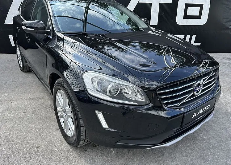 Zunanja slika - Volvo XC60 - D4 A AWD  Momentum-PANORAMA+GRET.SEDEŽEV-BIXENON - 2