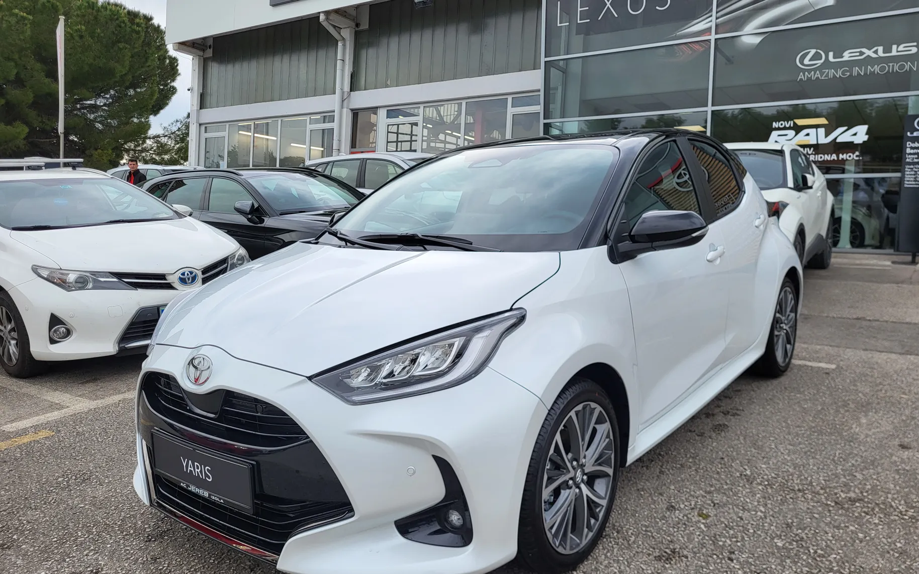 Zunanja slika - Toyota Yaris - Yaris - 2