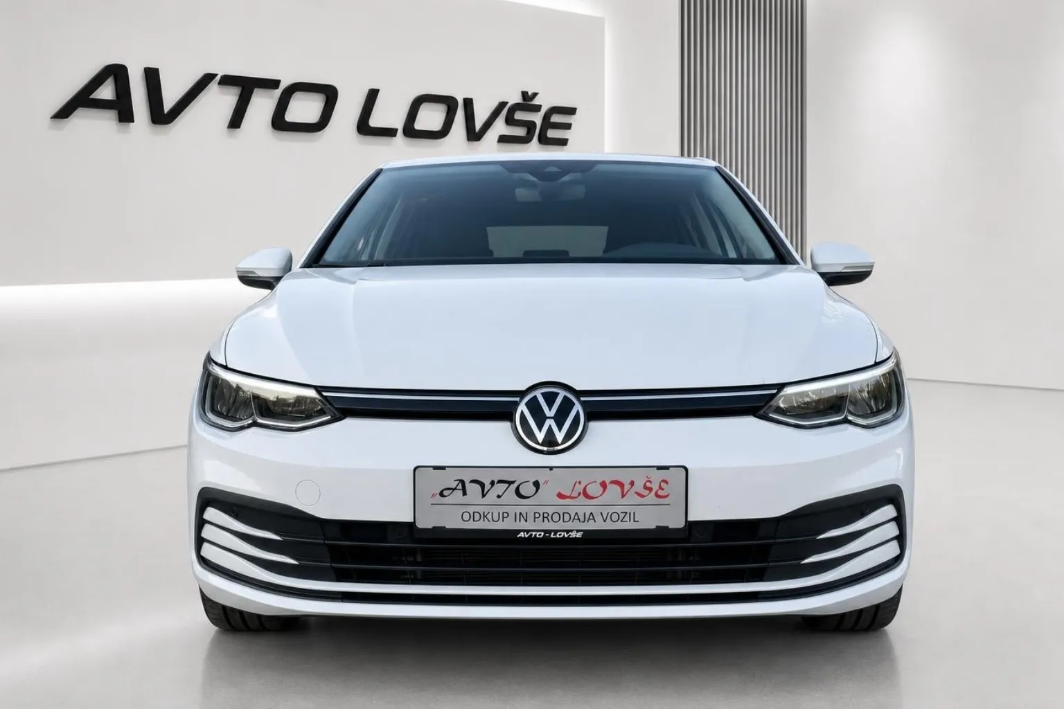 Zunanja slika - Volkswagen Golf - 2.0 TDI BMT DSG-1 LASTNIK-VIRTUAL-LED-KAM-ODLIČEN. - 3