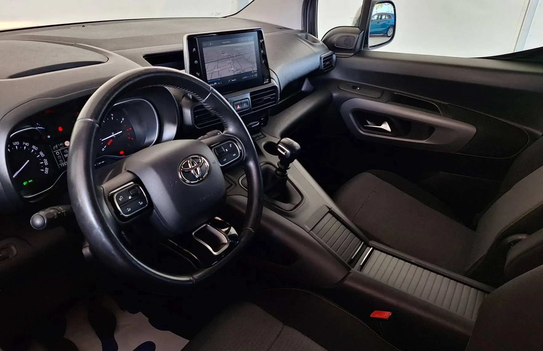 Zunanja slika - Toyota Proace - City Verso L1 1.5 D4-D Venture •Slovensko vozilo• - 8