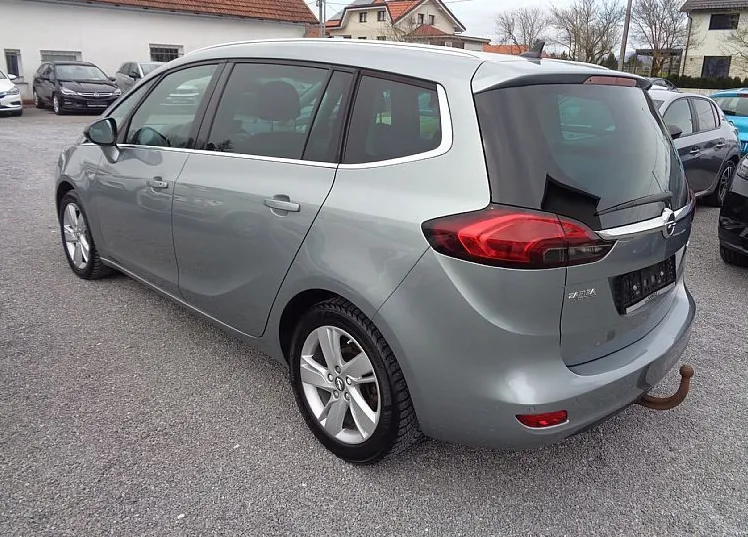 Zunanja slika - Opel Zafira - 1.6 CDTI 136hp-MAX OPREMA -KOMPLET VSI SERVISI - 4