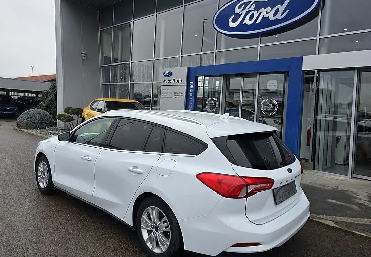 Zunanja slika - Ford Focus - 1.0 EcoBoost Titanium -125 KM - 7
