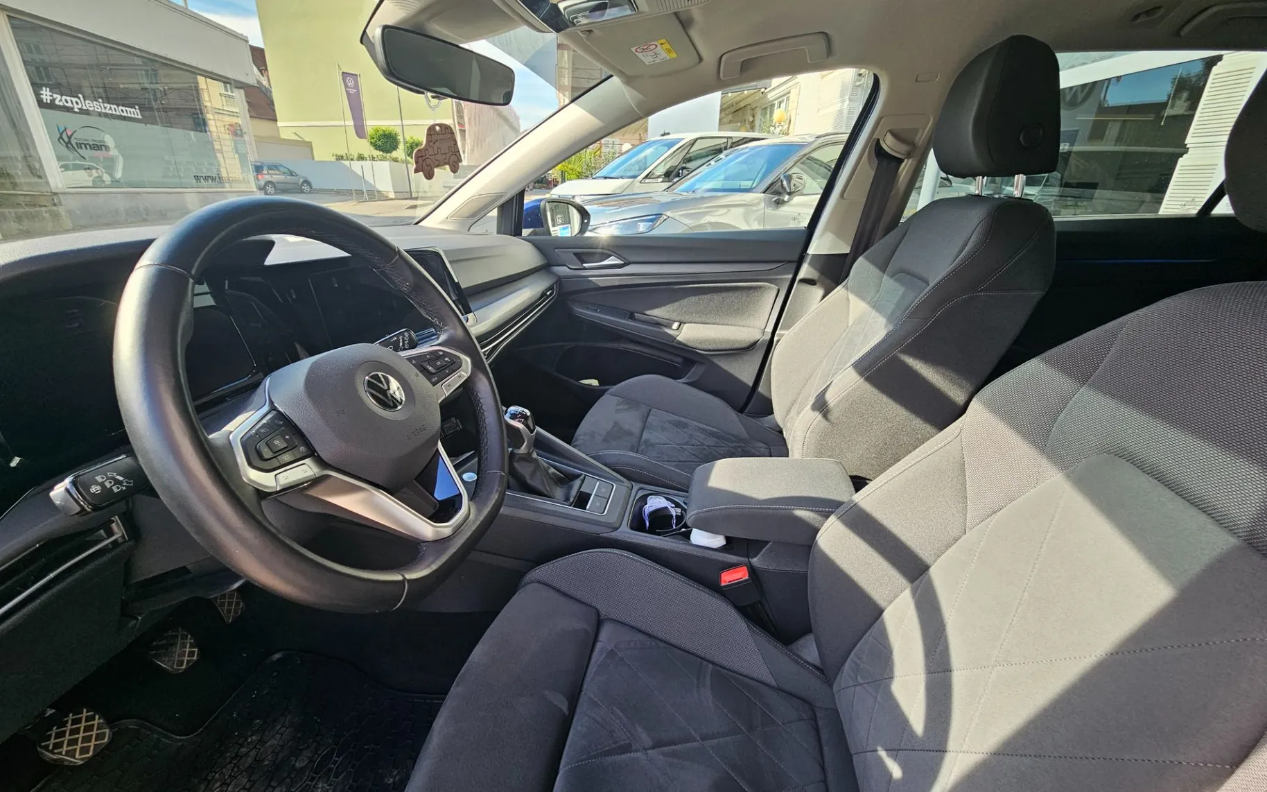 Zunanja slika - Volkswagen Golf - 1.5 TSI Style - 6