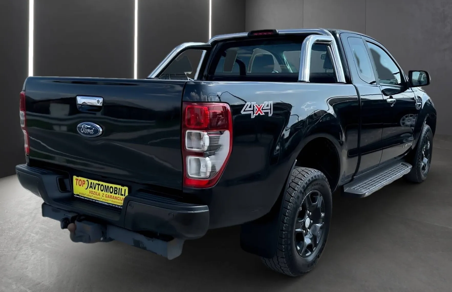 Zunanja slika - Ford Ranger - 3.2 TDCi RC 4X4 AUT.  XENON NAVI TEMP PDC KLJUKA - 9