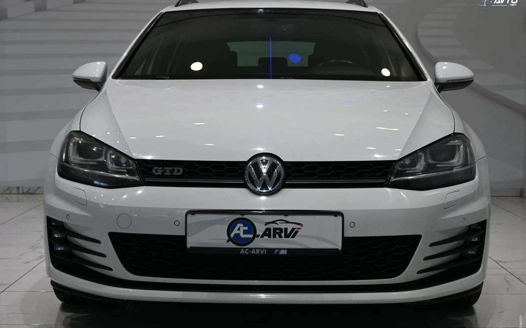 Zunanja slika - VW Golf - Variant 2,0 GTD BMT DSG - 2