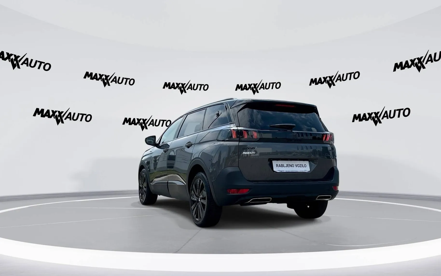 Notranja slika - Peugeot 5008 - 2.0 BlueHDI GT Avt. 7 SEDEŽEV - 7