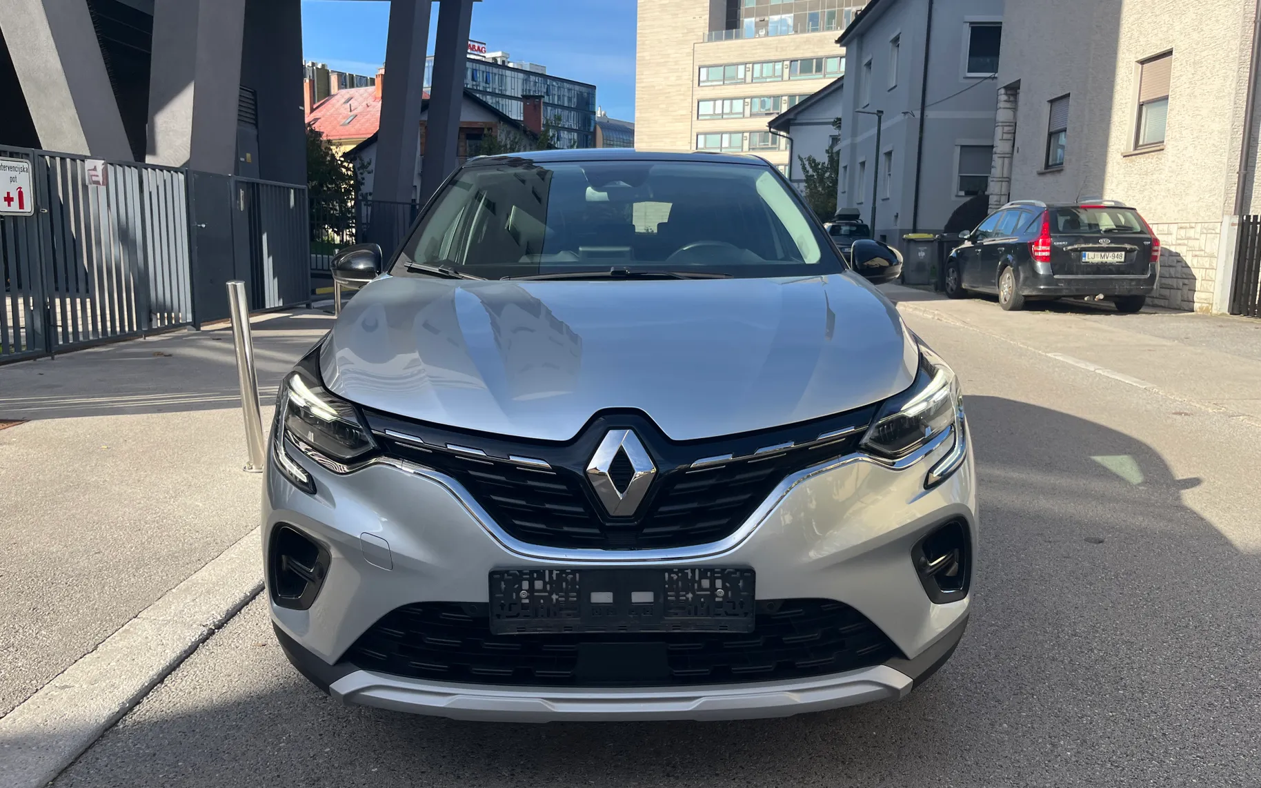 Zunanja slika - Renault Captur - 1.0 / - 3