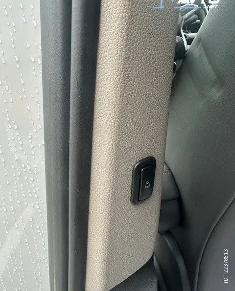 Notranja slika - Volkswagen Multivan - T7 2.0 TDI L1 Edition DSG - 7