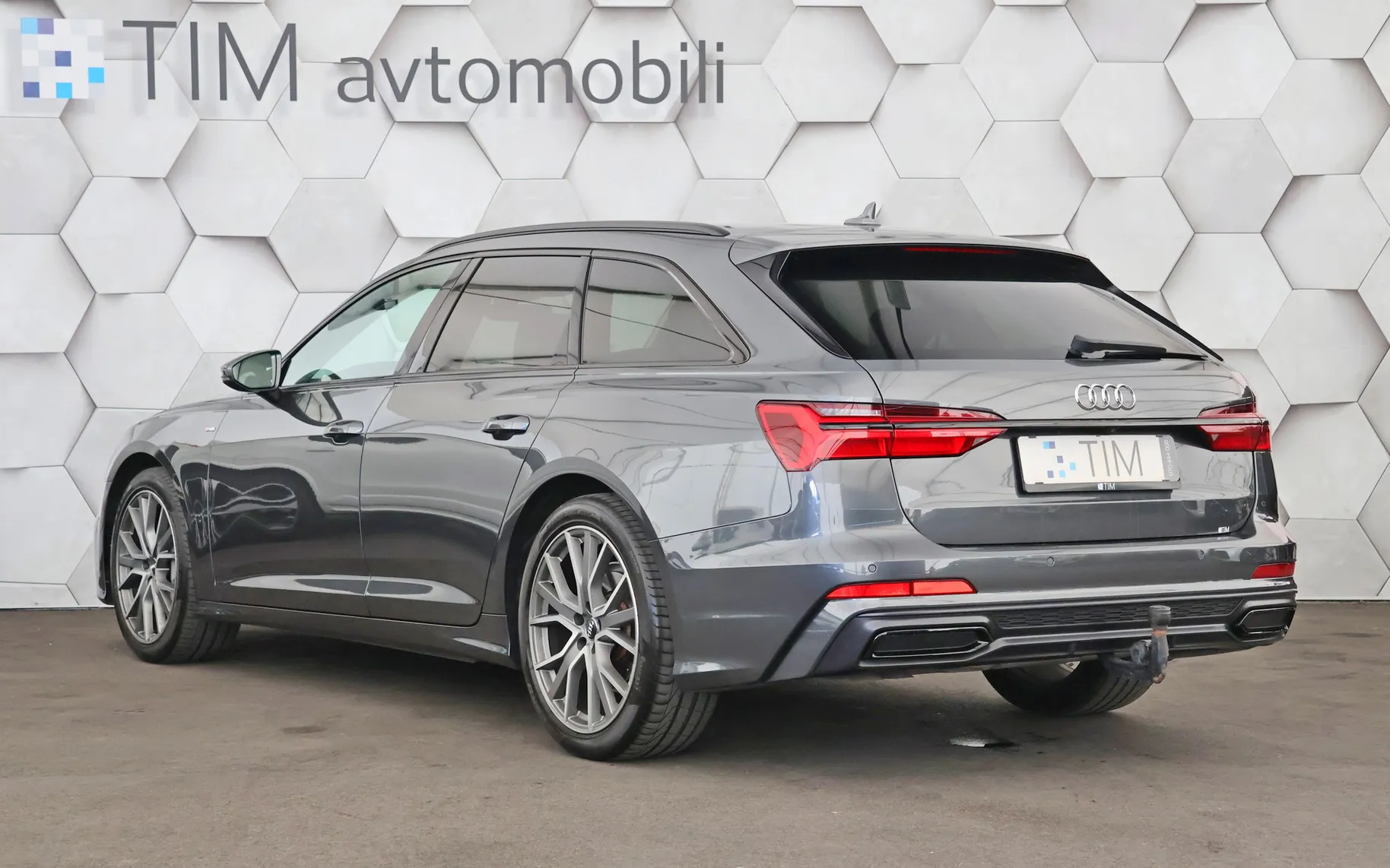 Zunanja slika - Audi A6 - 40TDI S-Tronic 3xS-Line - 4