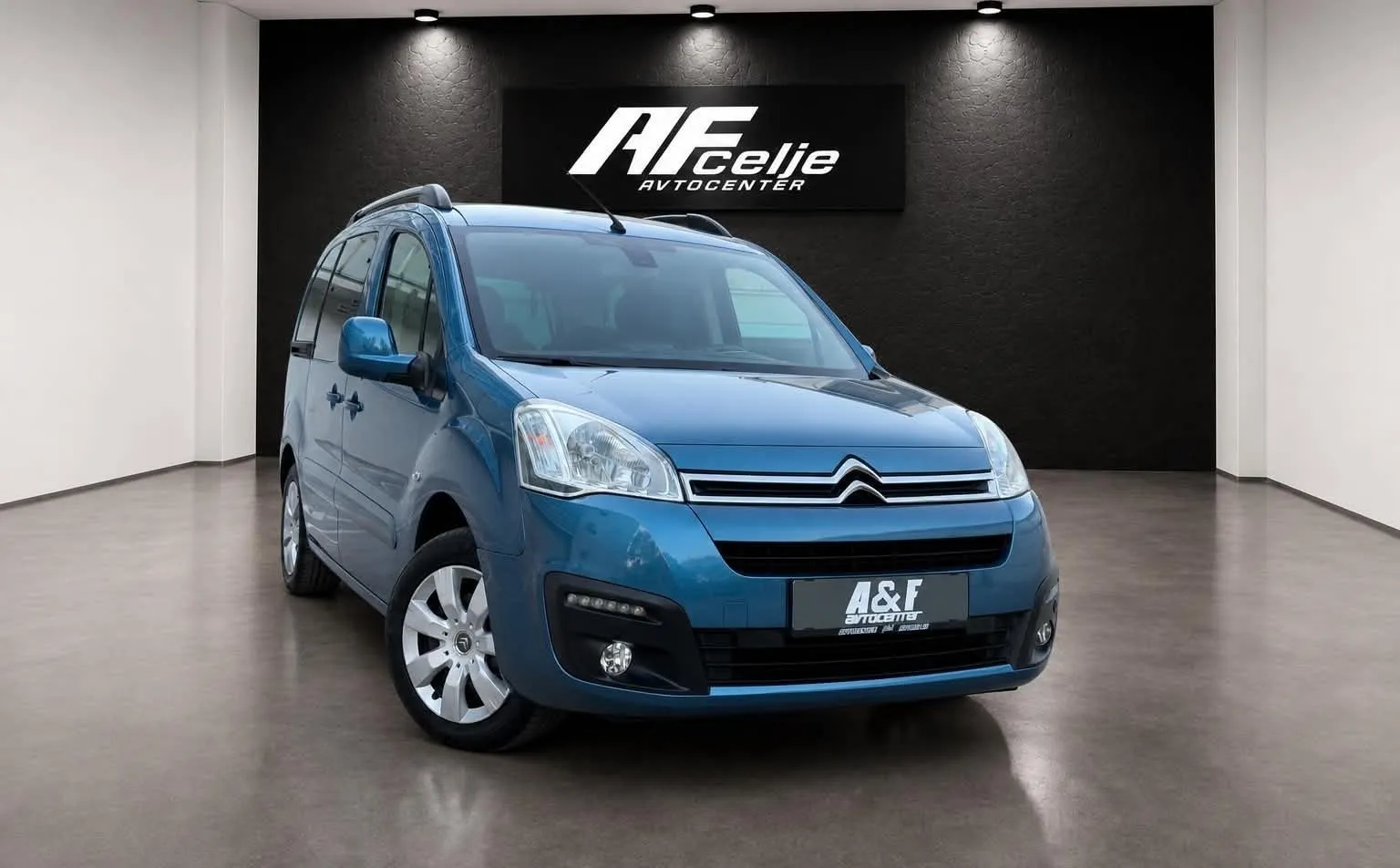 Zunanja slika - Citroën Berlingo - 1.6 HDI-LED-NAVI-117.000km-LIZING ZA TUJCE-PDC-... - 3