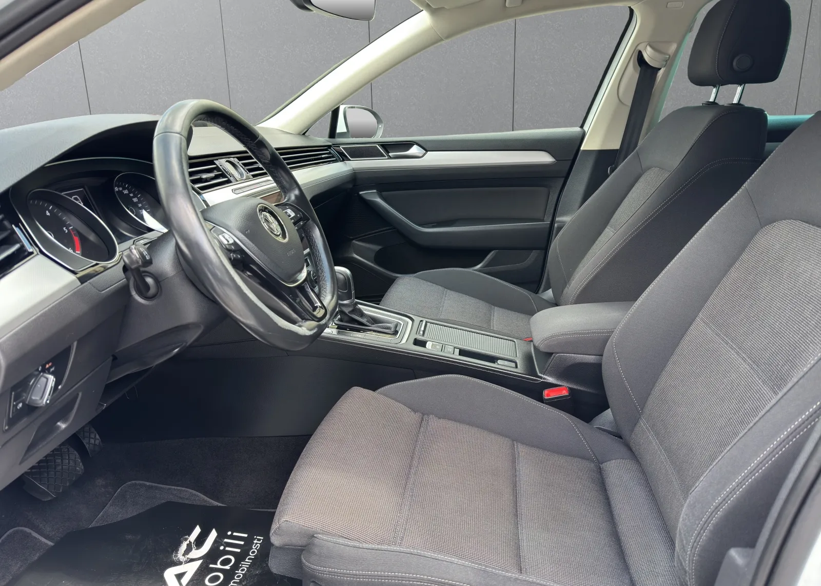 Zunanja slika - Volkswagen Passat - 2,0 TDI BMT Comfortline DSG - 6
